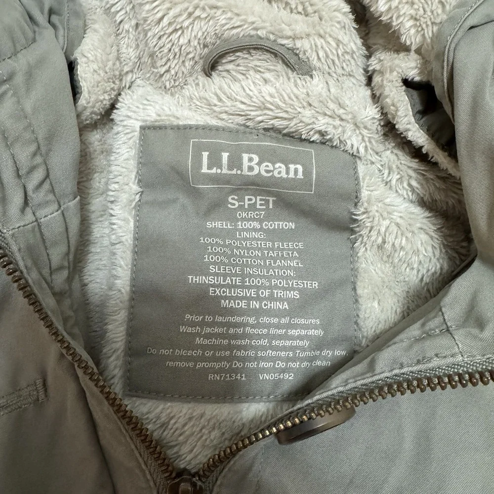 L.L. Bean Removable Sherpa-Lined Jacket/Coat‎ Women's Small Petite Hooded Cabin